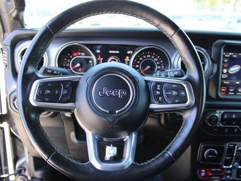 Used 2021 Jeep Wrangler Unlimited Rubicon AWD/4WD image 20