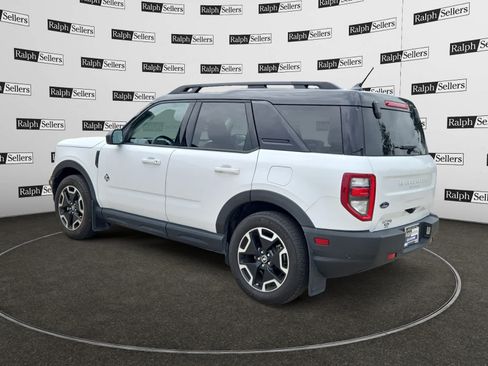 Used 2024 Ford Bronco Sport Outer Banks w/ Tech Package AWD/4WD image 4