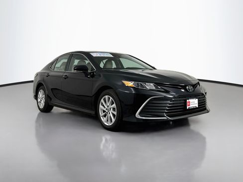 Certified 2023 Toyota Camry LE AWD/4WD image 1