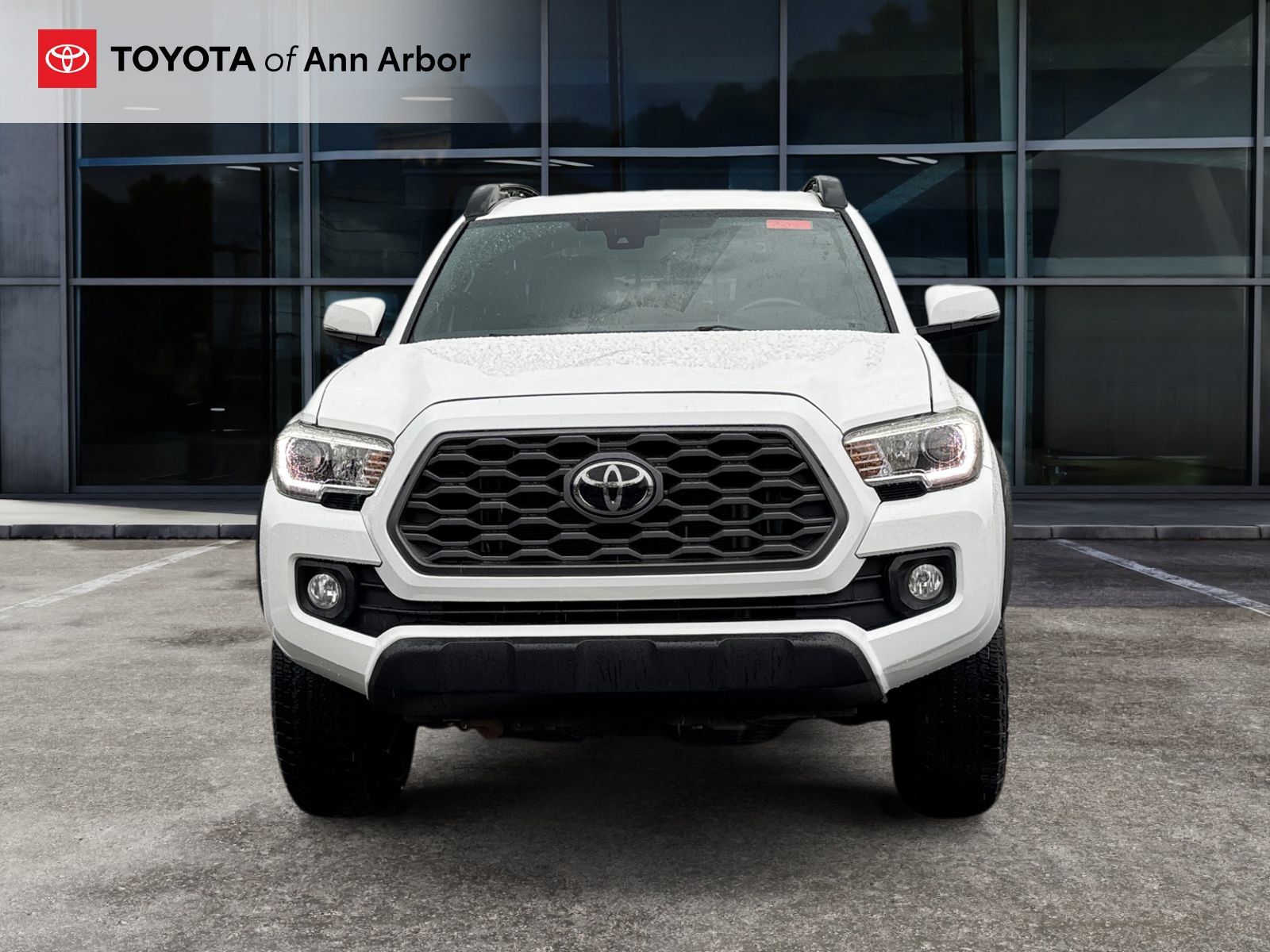 Used 2021 Toyota Tacoma TRD Off-Road w/ Technology Package AWD/4WD image 11
