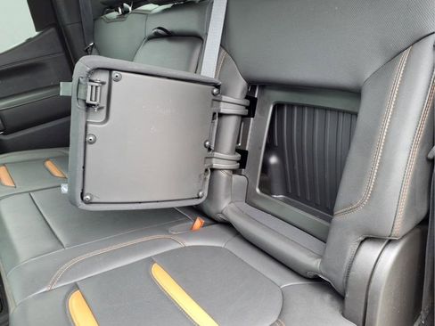 Used 2021 GMC Sierra 1500 AT4 w/ AT4 Premium Package AWD/4WD image 18