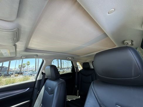 Used 2017 Cadillac XT5 Luxury FWD image 19