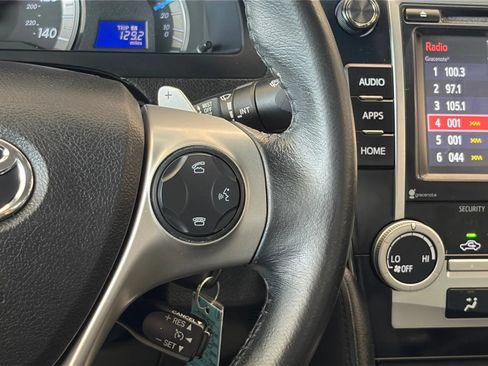 Used 2014 Toyota Camry SE FWD image 28