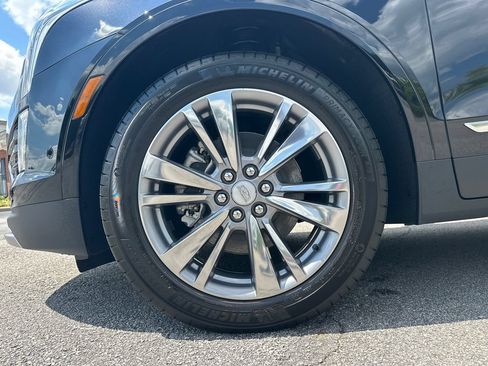 New 2026 Cadillac XT5 Premium Luxury w/ Driver Assist Package FWD image 11
