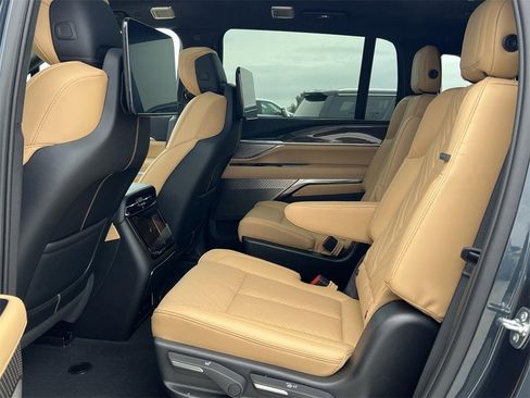 New 2026 Cadillac Escalade IQ Sport 2 image 28