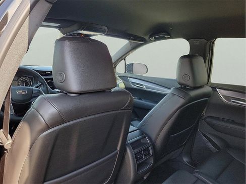 New 2025 Cadillac XT5 Luxury w/ LPO, Floor Liner Package image 12