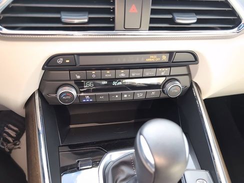 Certified 2023 MAZDA CX-9 Signature AWD/4WD image 27