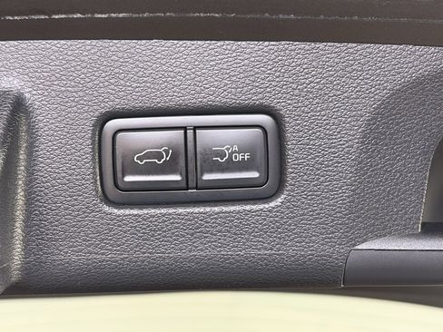 Used 2024 Kia Telluride EX X-Line image 17