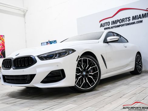 Used 2024 BMW 840i Coupe w/ M Sport Professional Package RWD image 3