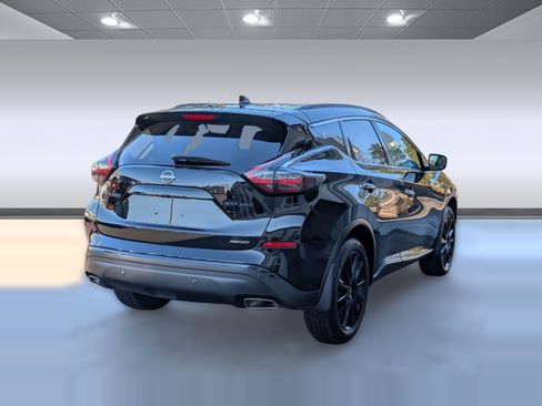 Used 2024 Nissan Murano SV w/ SV Midnight Edition Package image 9