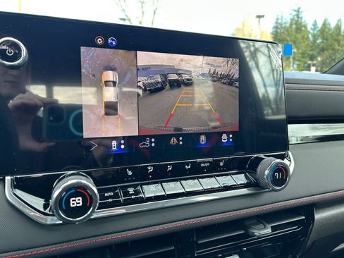 New 2026 Chevrolet Colorado Z71 w/ Technology Package AWD/4WD image 19