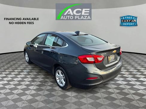 Used 2018 Chevrolet Cruze LT FWD image 7