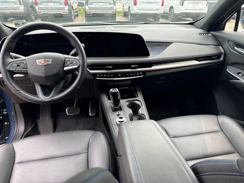 Used 2024 Cadillac XT4 Sport w/ Cold Weather Package AWD/4WD image 11