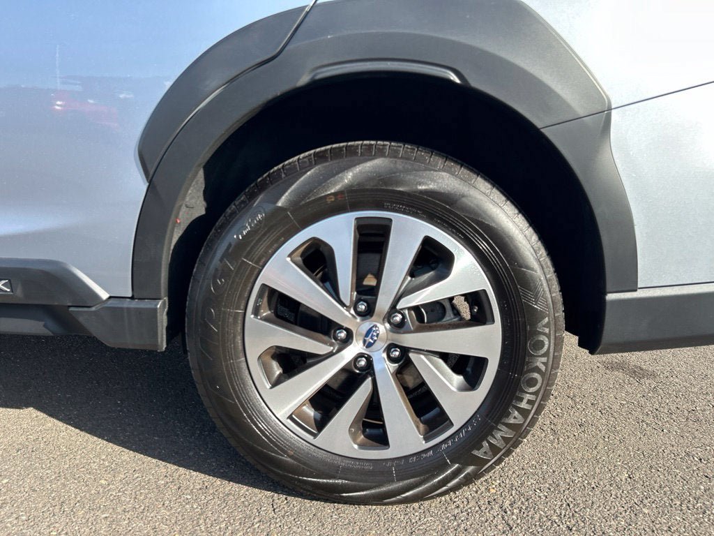 Used 2023 Subaru Outback Premium AWD/4WD image 10