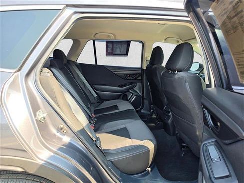 Used 2020 Subaru Outback AWD/4WD image 12