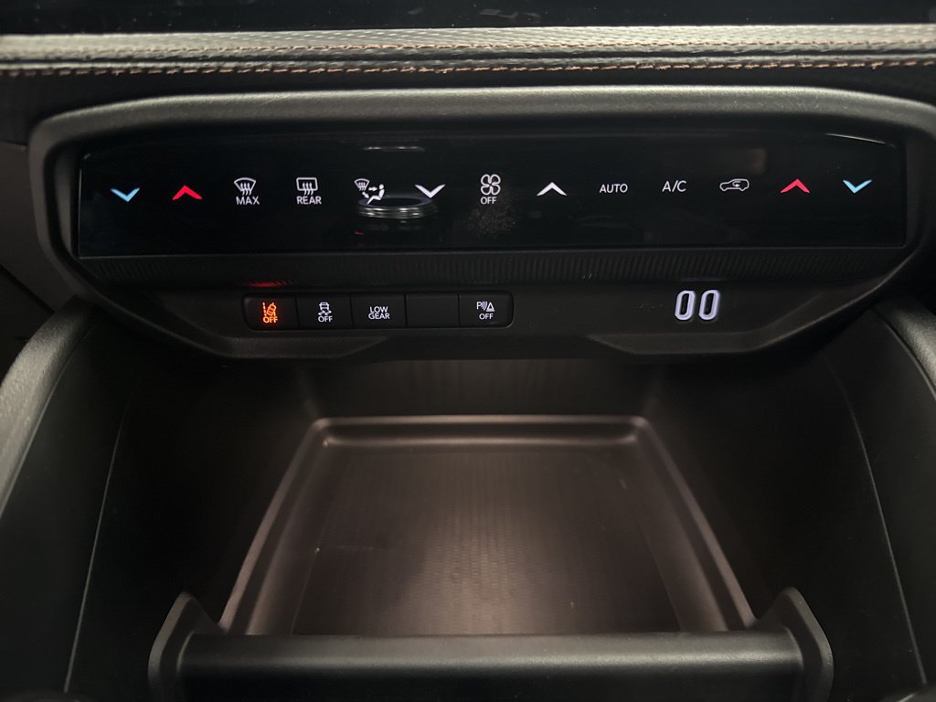 New 2026 Jeep Cherokee Limited AWD/4WD image 21