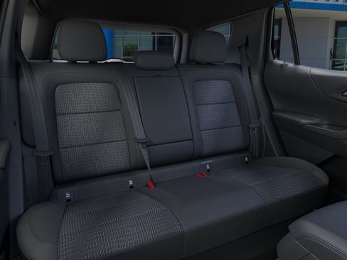 New 2026 Chevrolet Equinox LT w/ Safety and Technology Package FWD image 17
