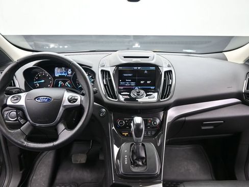 Used 2015 Ford Escape Titanium w/ Equipment Group 301A AWD/4WD image 27