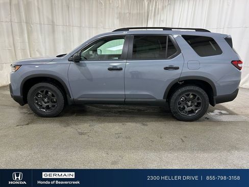 New 2026 Honda Pilot TrailSport image 4