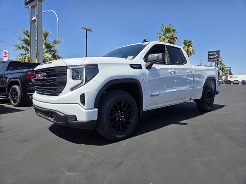 New 2025 GMC Sierra 1500 Elevation image 2