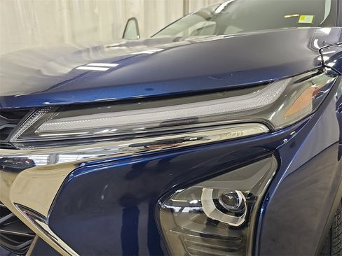 Used 2024 Chevrolet Trax LT w/ Driver Confidence Package image 36