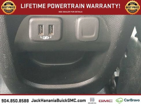Used 2022 Chevrolet Colorado Z71 w/ Safety Package RWD image 14