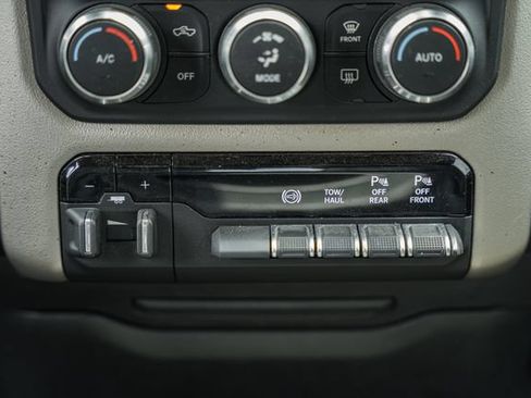Used 2021 RAM 2500 Laramie AWD/4WD image 39