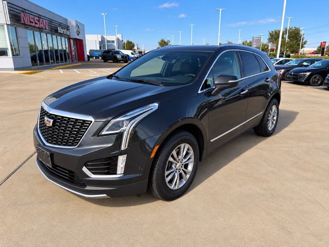 Used 2020 Cadillac XT5 Premium Luxury AWD/4WD image 2