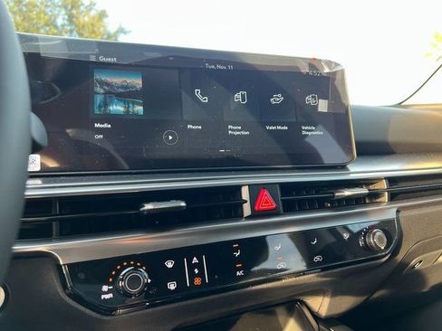 New 2026 Kia Sorento LX FWD image 19