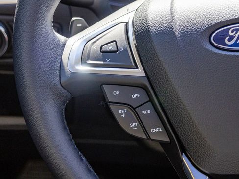 New 2024 Ford Edge SEL w/ Convenience Package image 30