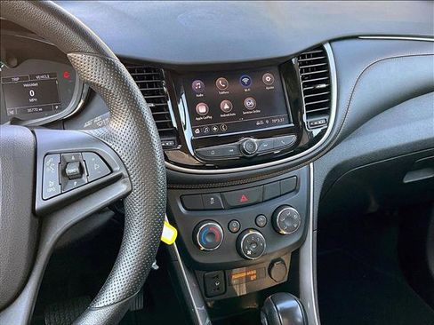 Used 2020 Chevrolet Trax LS image 8