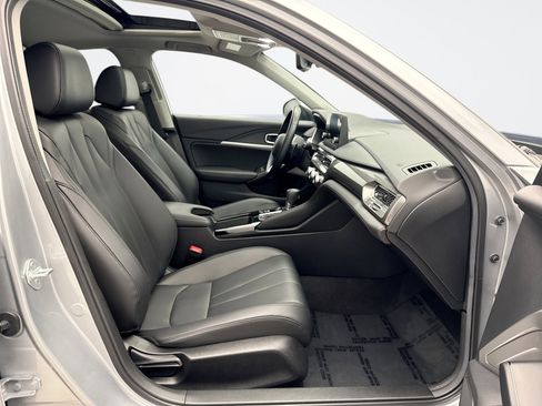 Used 2024 Acura Integra FWD image 17