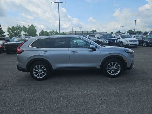 Used 2025 Honda CR-V EX-L image 8