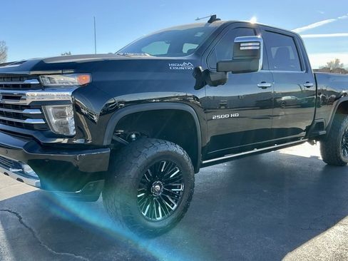 Used 2023 Chevrolet Silverado 2500 High Country w/ LPO, Hitch Package image 7