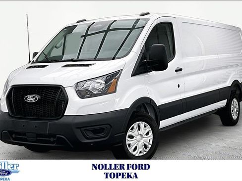 Used 2026 Ford Transit 150 Low Roof RWD image 1