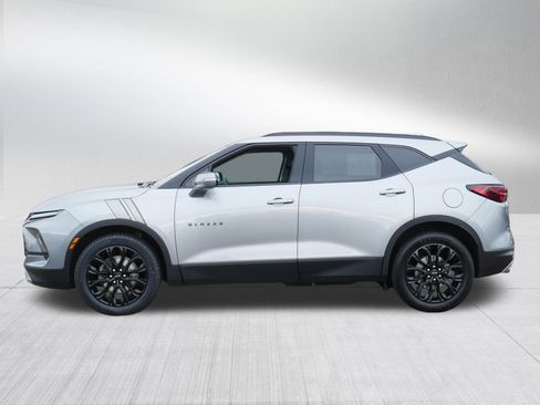 Used 2023 Chevrolet Blazer LT w/ LPO, Black Sport Package AWD/4WD image 4