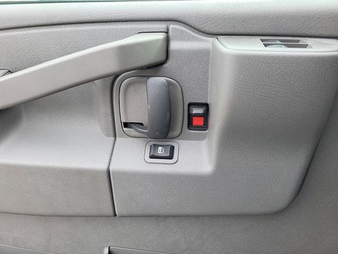 New 2025 GMC Savana 3500 w/ Power Convenience Package image 19