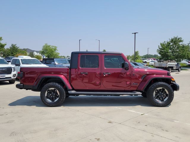 Used 2022 Jeep Gladiator Sport AWD/4WD image 2