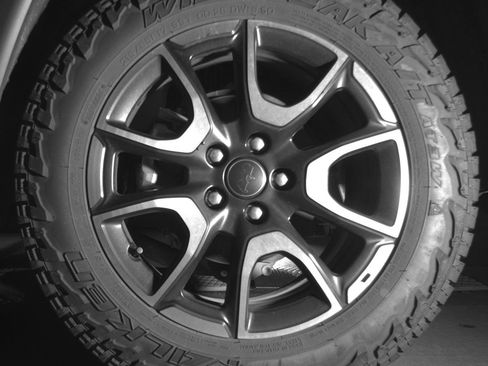 Used 2025 Jeep Compass Trailhawk AWD/4WD image 14