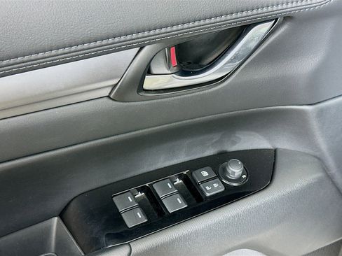 Used 2025 MAZDA CX-5 AWD 2.5 S w/ Preferred Package image 15