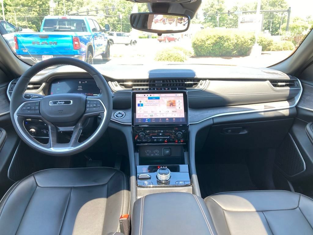 New 2024 Jeep Grand Cherokee Limited 4xe AWD/4WD image 13