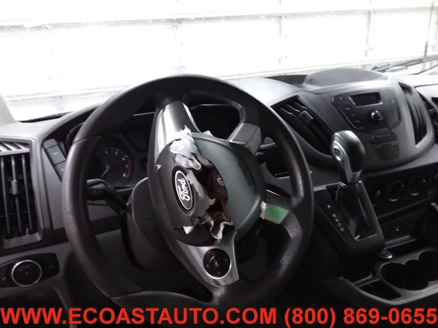 Used 2016 Ford Transit 250 130 Low Roof w/ Exterior Upgrade Package RWD image 11