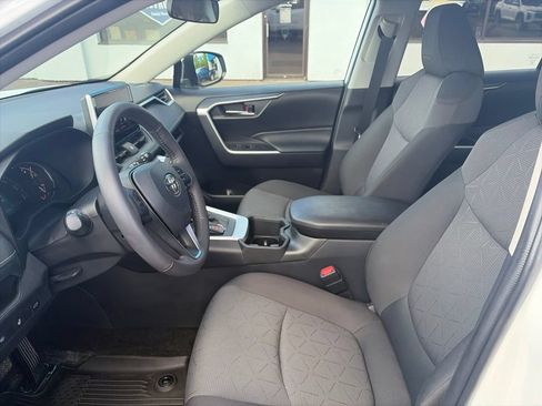 Used 2024 Toyota RAV4 XLE w/ Convenience Package AWD/4WD image 13
