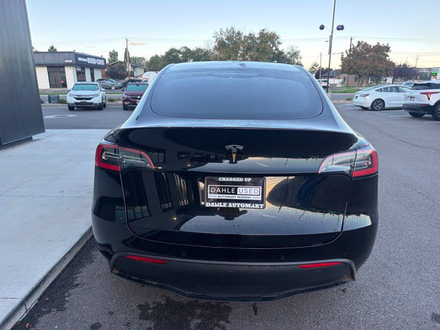 Used 2021 Tesla Model Y 2WD image 6