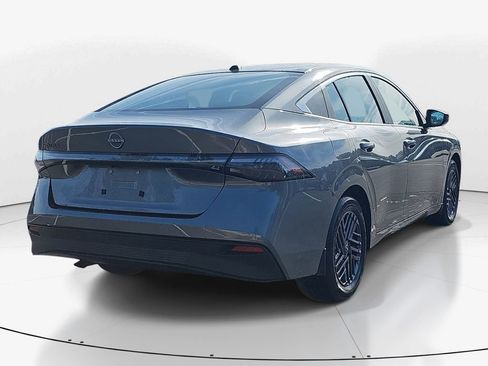 New 2026 Nissan Sentra SV w/ Floor Mat Package FWD image 4