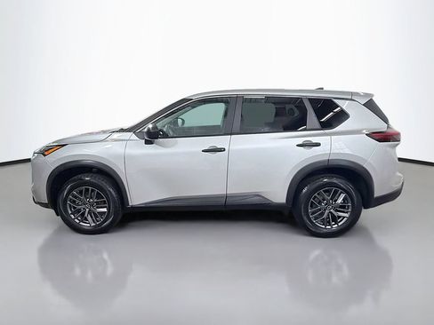 Used 2024 Nissan Rogue S FWD image 6