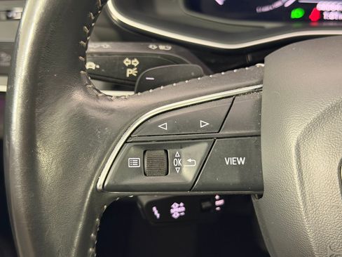 Used 2020 Audi Q8 Premium Plus w/ Premium Plus Package image 16