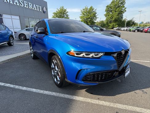 Used 2024 Alfa Romeo Tonale Speciale AWD/4WD image 10