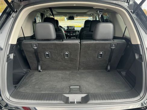 Used 2023 Honda Pilot Touring image 21