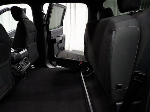 Used 2024 Ford F150 XLT w/ XLT Black Appearance Package image 13